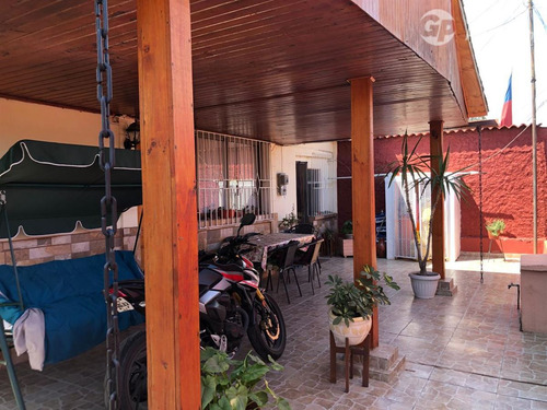 Casa En Venta 87 M2 / 208 M2, Patio, 3 Est. Villa Chena.