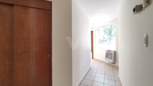 Imagen 14 de 30 de Casa Con 3 Habitaciones Con Baño Y Cuarto De Serv. En San Al