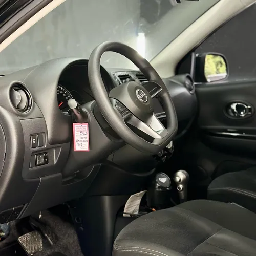 Nissan March 1.6 Advance