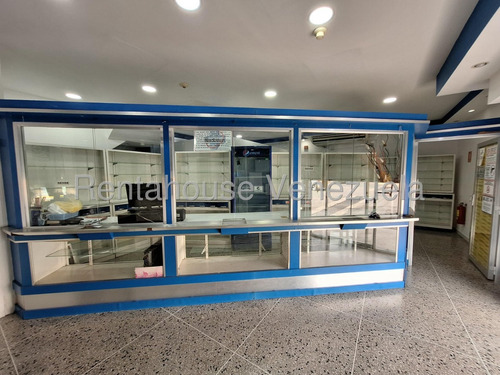 Local En Alquiler Calle 10 De Diciembre Maracay 25-15766 Jecg