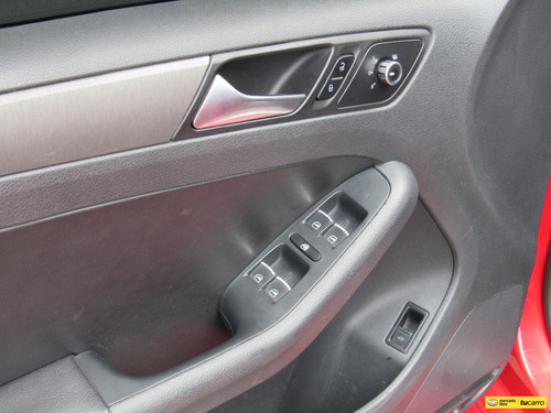 Volkswagen Jetta 2.0 Gli