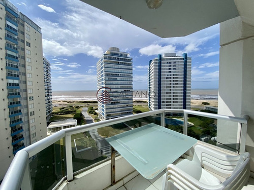 Imagen 3 de 21 de Apartamento Con Vista Al Mar