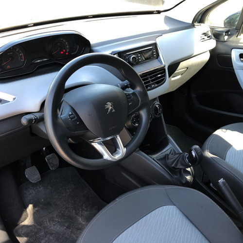 Peugeot 208 Active 2016