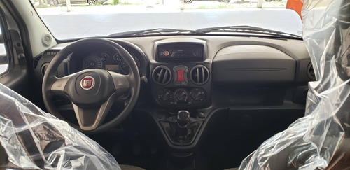 Imagem 9 de 10 de Fiat Doblò 1.8 Mpi Essence 7l 16v Flex 4p Manual