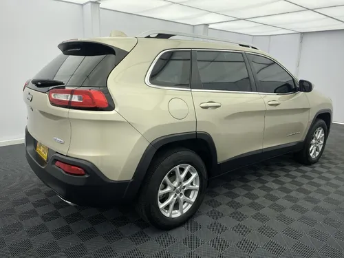Jeep Cherokee 3.2 Longitude Plus