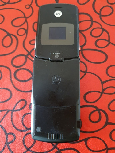 Imagen 4 de 4 de Celular Motorola V3