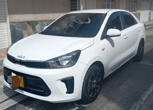 Kia Soluto Emotion