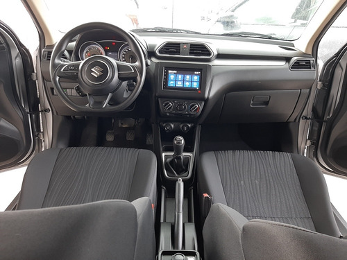 Imagen 4 de 15 de Suzuki Swift Dzire Gl Motor 1200cc Modelo 2022