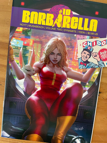 Comic - Barbarella #10 Derrick Chew Sexy