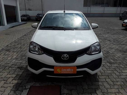 Imagem 4 de 9 de Toyota Etios 1.5 X Plus Sedan 16v Flex 4p Automático