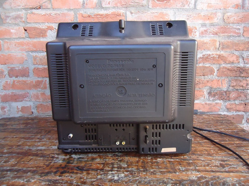 Tv Panasonic Sem Controle Pequeno Defeito Num Botão
