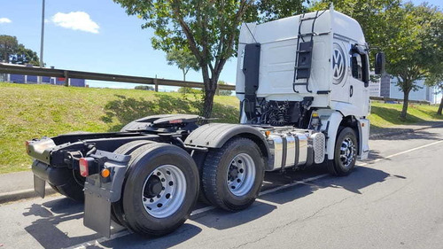 Imagem 7 de 15 de Vw 25360 6x2 Trucado Ano 2020 Com 99 Mil Km
