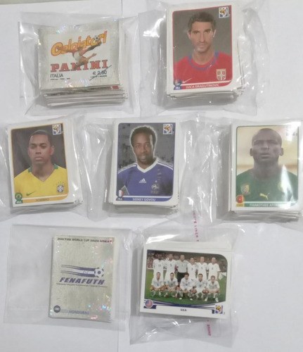 Álbum Figurinhas Copa 2010 completo pegado con Visa