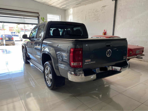Imagen 3 de 20 de Volkswagen Amarok 2.0 Cd Tdi 180cv 4x2 Highline Pack 2017
