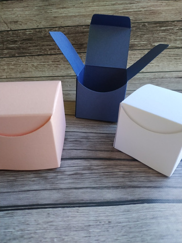 Llavero Dije Angelito En Caja Souvenir X 15 Unidades