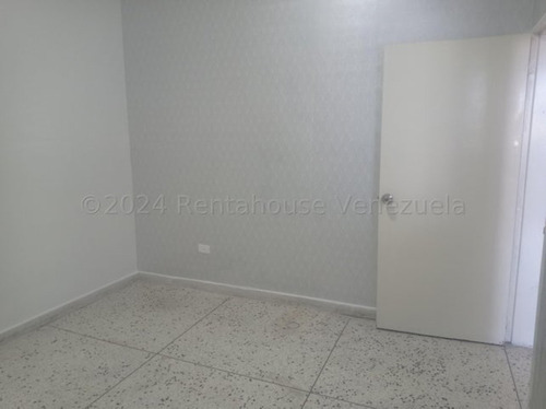 Milagros Inmuebles Apartamento Alquiler Barquisimeto Lara Zona Centro Economica Residencial Economico Código Inmobiliaria Rent-a-house 25-5187