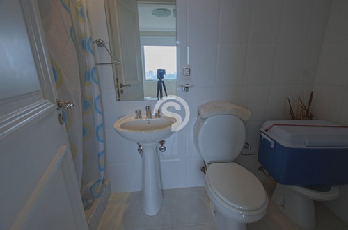 Apartamento En Alquiler - Mansa- Ref: 3989
