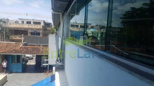 Imagem 5 de 15 de Tauá, Piscina, Churrasqueira, Recepção, Loja De Produtos Naturais, Sala De Spinning, Salão De Ginástica, Sala De Musculação, 5 Banheiros E 1 Banheiro Social. Academia. - Ilcc00001