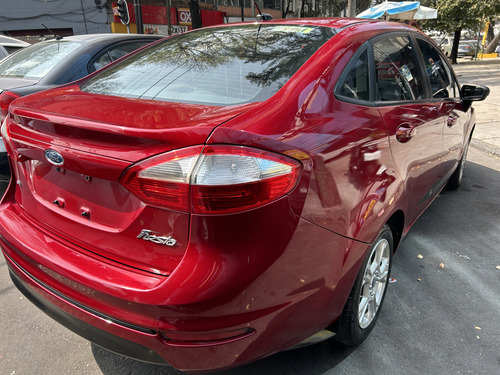 Ford Fiesta 1.6 Se Sedan Mt