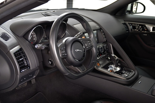 Jaguar F-type 3.0 Coupé S Supercharged V6 24v Gasolina 2p