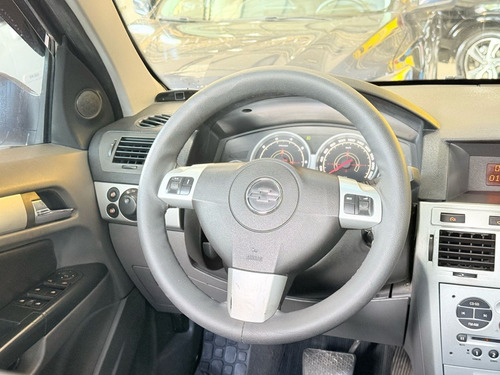 Chevrolet Vectra 2.0 MPFI ELEGANCE 8V 140CV FLEX 4P AUTOMÁTICO