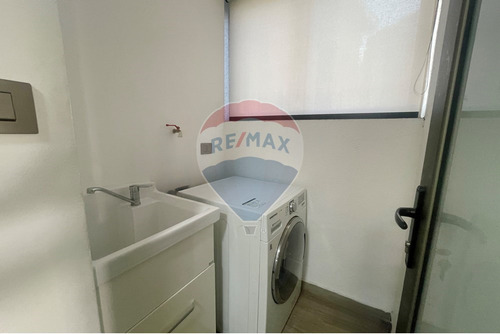 Amplio Y Moderno Departamento
