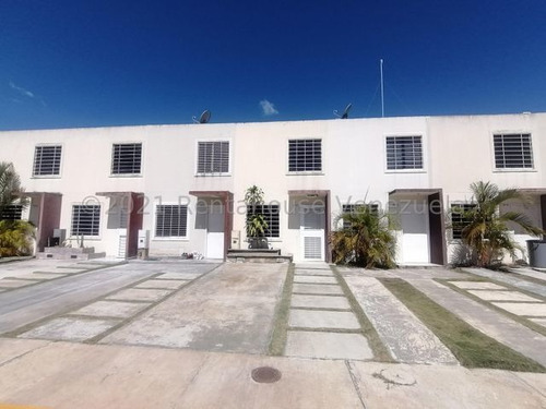 Imagen 1 de 25 de Casa En Venta Salida De Barquisimeto. La Ensenada 22-11067 As-1