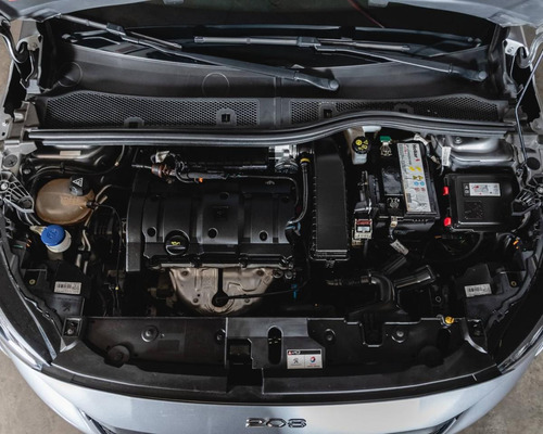 Peugeot 208 1.6l Style Tiptronic