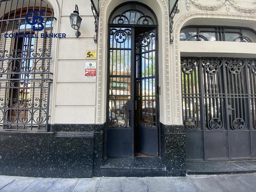 Casa En Venta 8 Ambientes En Boedo