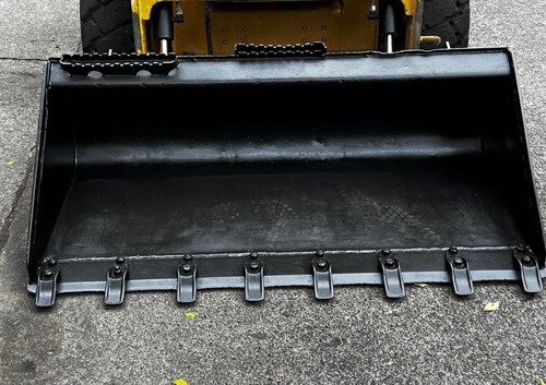 Mini Cargador 2020, Motor Diesel, Modelo 226 D