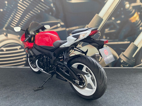 Imagem 5 de 9 de Suzuki Gsx R 750