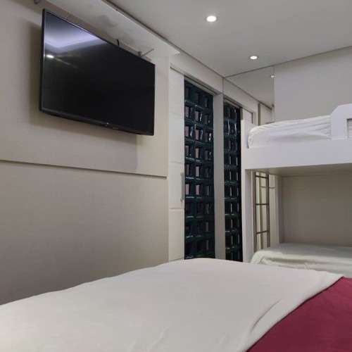 Imagem 13 de 19 de Apartamento Com 4 Dormitórios - Guarujá/sp - Ap10922