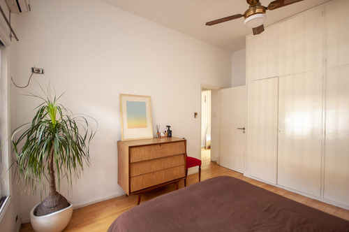 Casa De 5 Ambientes Con Pileta Y Jardín - Haedo
