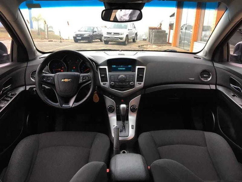 Imagem 3 de 11 de Chevrolet Cruze 1.8 Lt 16v Flex 4p Automático 2013