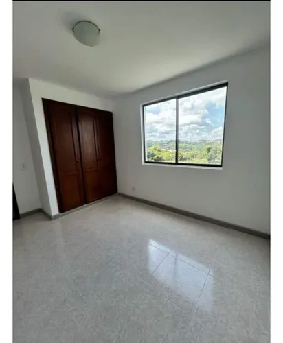Venta Casa 143 Mts2 En Álamos, Oriente De Pereira. 2-1s1