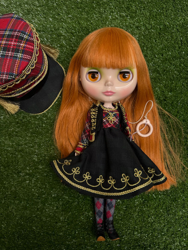 Boneca Neo Blythe Plaid Parade Takara Original Com Caixa (Usado)