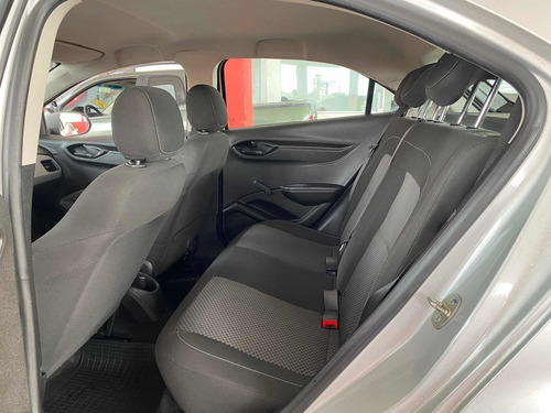Imagem 10 de 20 de Chevrolet Onix 2019 1.0 Joy 5p