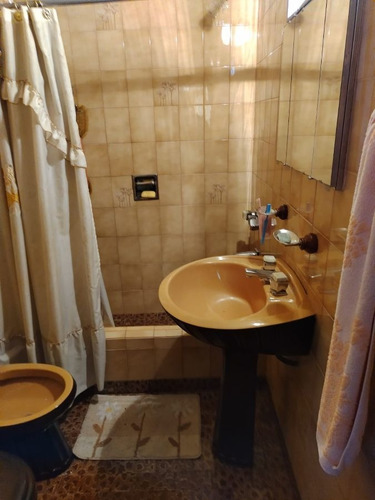 Imagen 8 de 15 de Casa En Venta De 3 Dormitorios C/ Cochera En Ramos Mejía