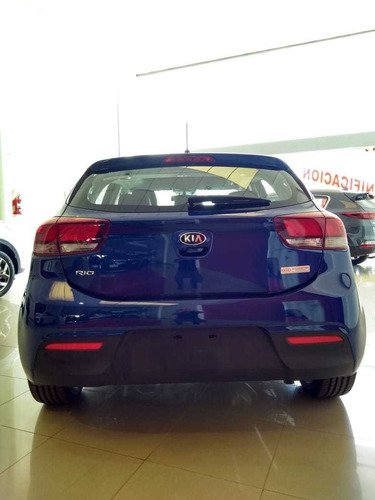 Imagen 5 de 7 de Kia Rio Sx Sin Cuero
