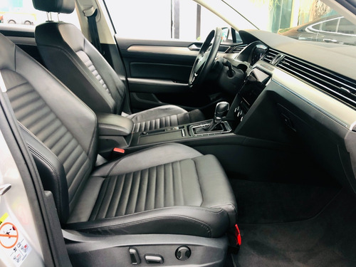Volkswagen Passat 2018 2.0 Tsi Highline 4p