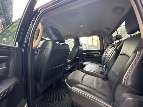 RAM Ram 2500 6.7 Laramie Cab. Dupla 4x4 Aut. 4p