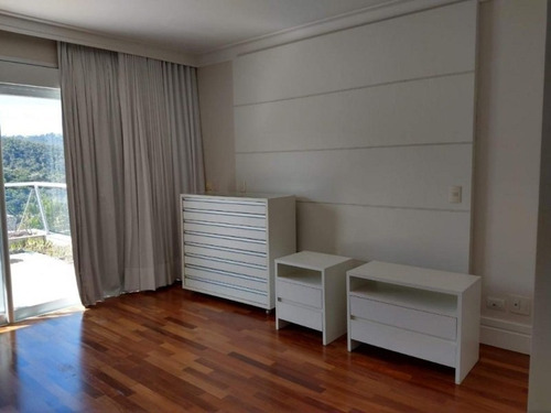 Sobrado Á Venda No Alphaville Em São Paulo, Entre Em Contato E Agende Sua Visita. - So0089 - 67640676