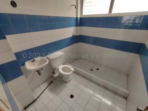 Imagen 13 de 14 de Venta De Local Comercial En Sabana Grande / Gc