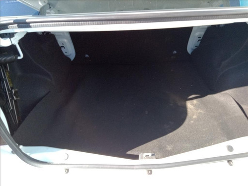 Imagem 14 de 15 de Logan 1.0 12v Sce Flex Authentique Manual