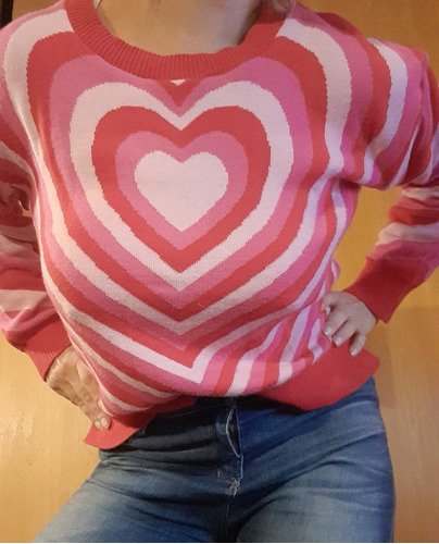 Sweater Corazones Rosa Superpoderosas Usado S Impecable 