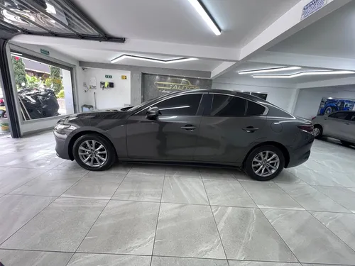 Mazda 3 Touring AT 2.0 2022