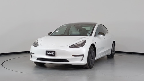 Tesla Model 3 Standard Range Plus