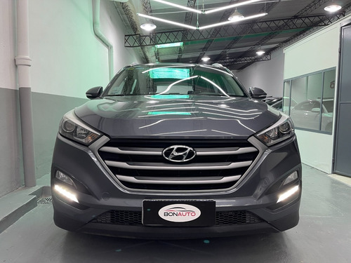 Imagen 5 de 18 de Hyundai Tucson 2.0 Automatica 4x2 Impecable Modelo 2017!