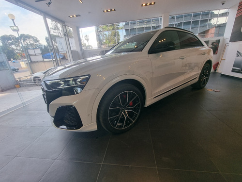 Audi Q8 2024