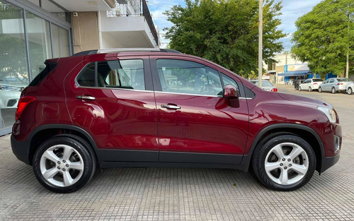 Imagen 7 de 14 de Chevrolet Tracker 2016 1.8 Ltz+ Awd At 140cv